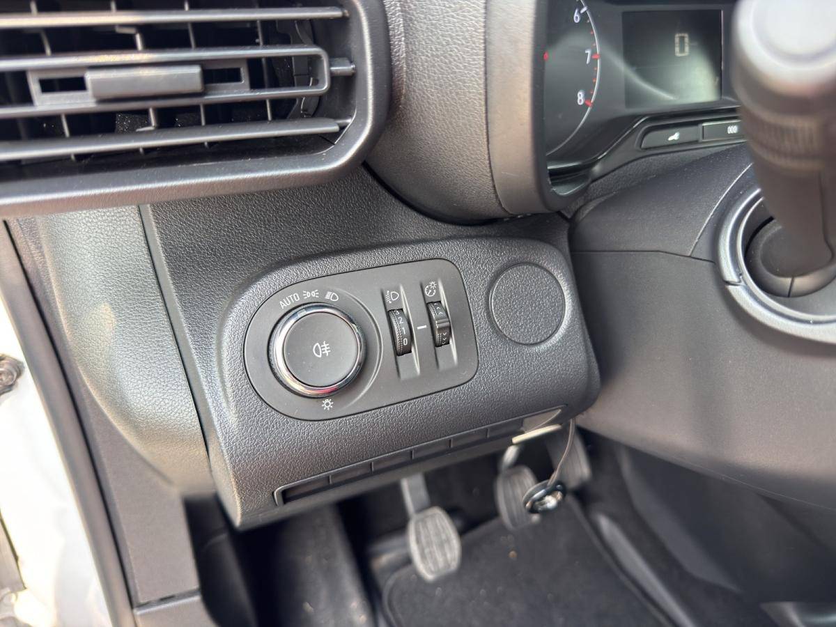 opel-combo-2023-diesel-1499cc
