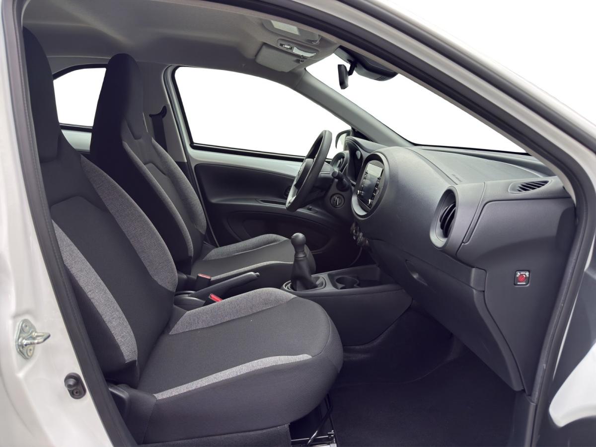 toyota-aygo-x-2022-gasolina-998cc