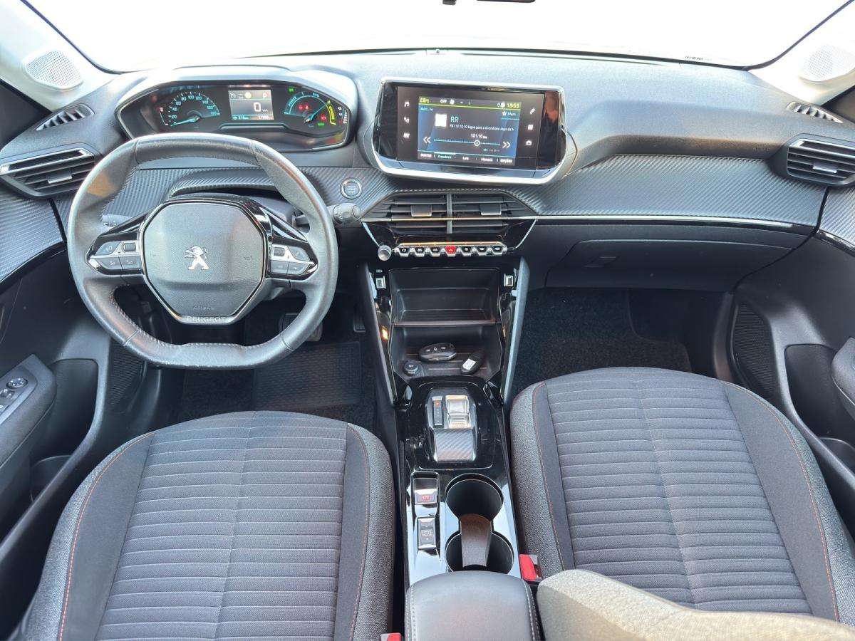 peugeot-208-2023-eletrico-500cc