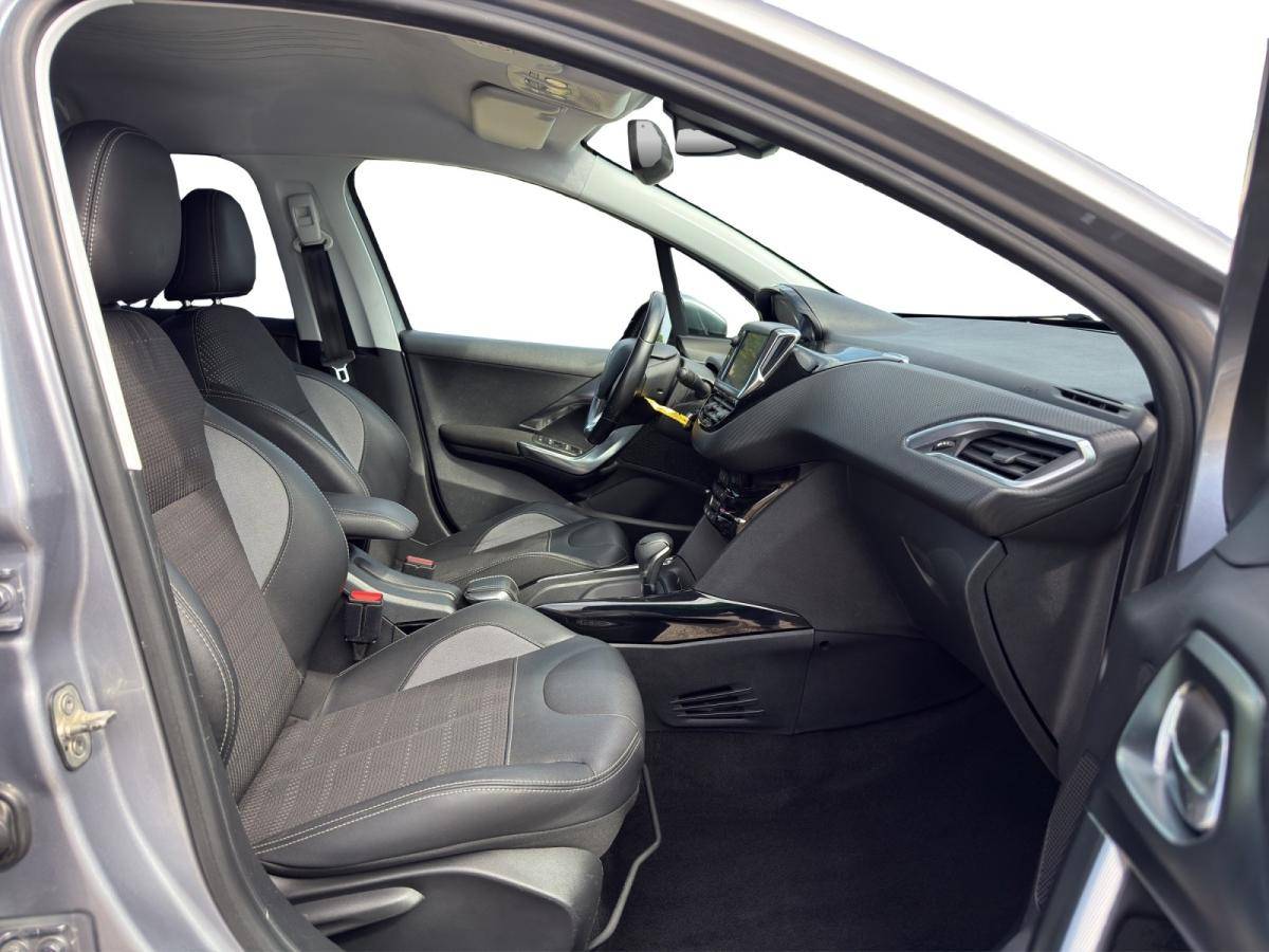 peugeot-2008-2017-gasolina-1199cc