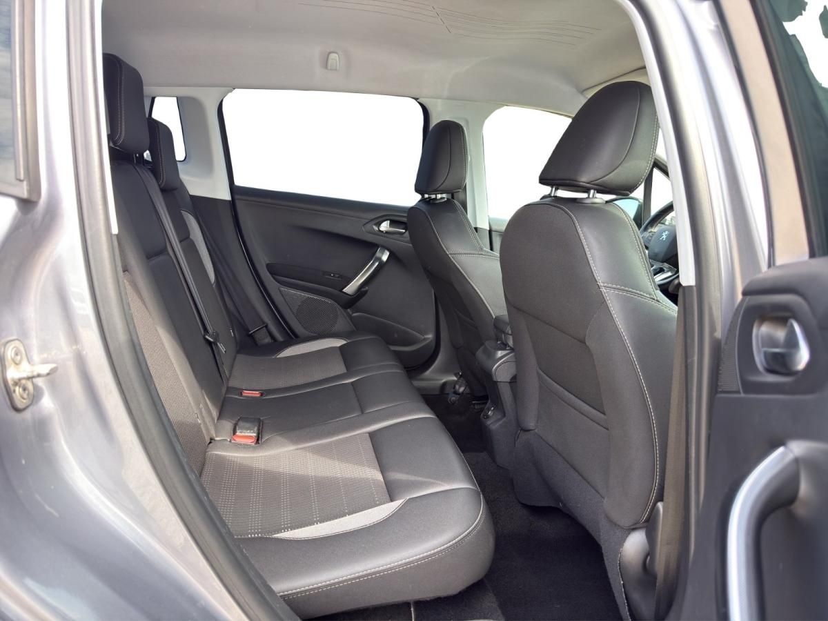 peugeot-2008-2017-gasolina-1199cc
