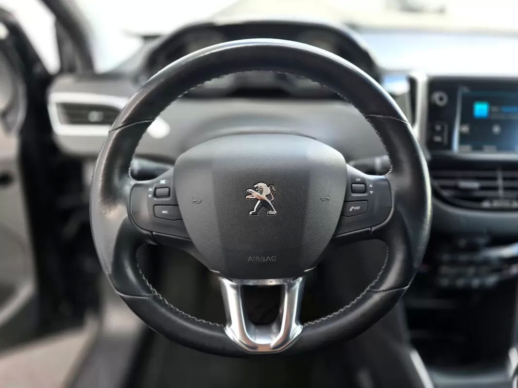 peugeot-208-2019-gasolina-1199cc