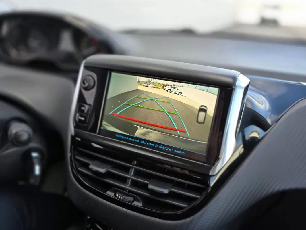 peugeot-208-2019-gasolina-1199cc