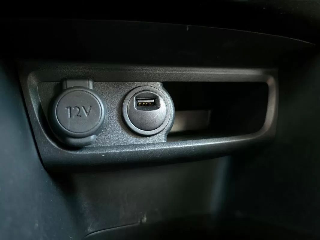 peugeot-208-2019-gasolina-1199cc