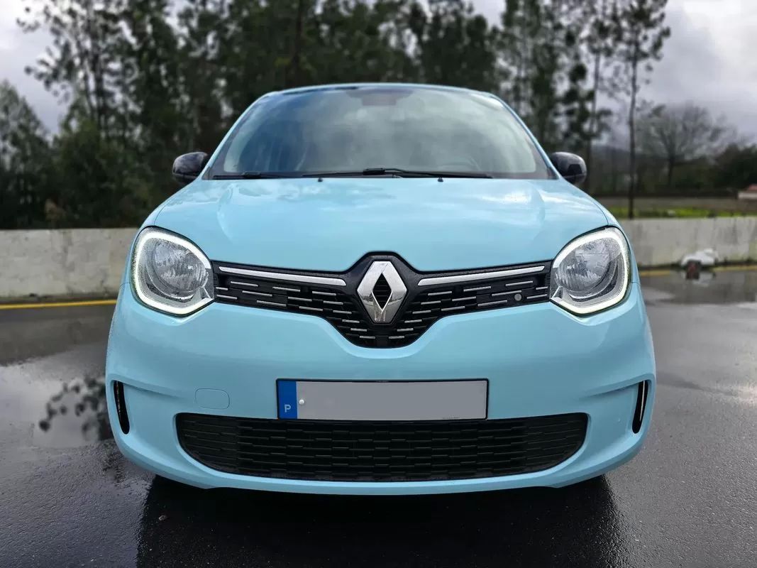renault-twingo-2023-eletrico-200cc