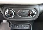 renault-twingo-2023-eletrico-200cc