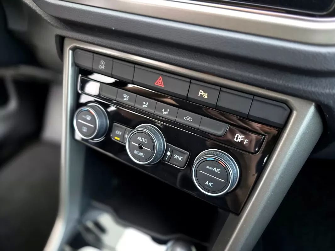 volkswagen-t-roc-2021-gasolina-999cc