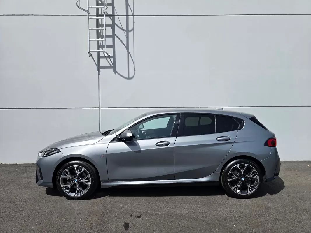 bmw-serie-1-2025-gasolina-1499cc