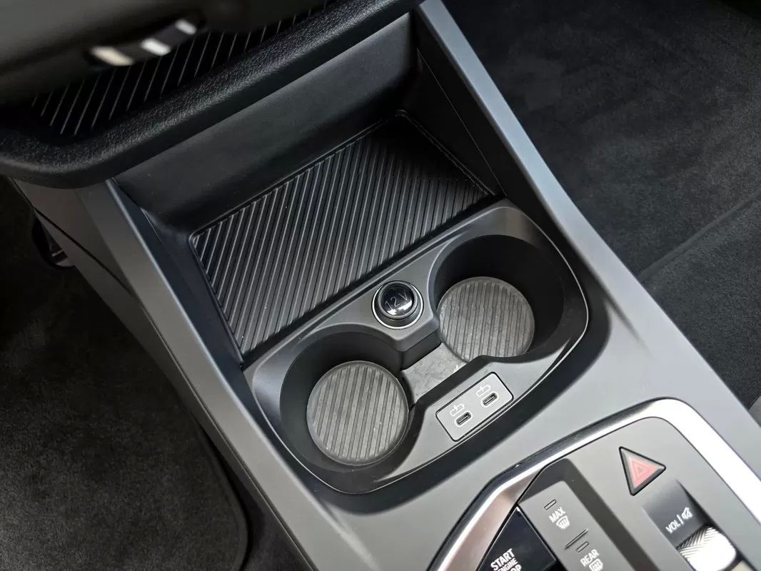 bmw-serie-1-2025-gasolina-1499cc