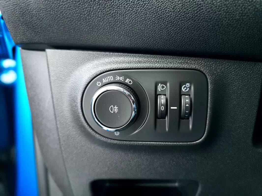opel-adam-2019-gasolina-1398cc