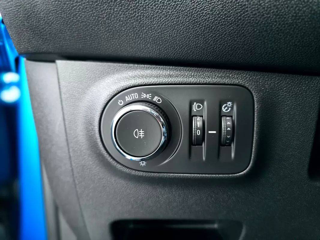 opel-adam-2019-gasolina-1398cc