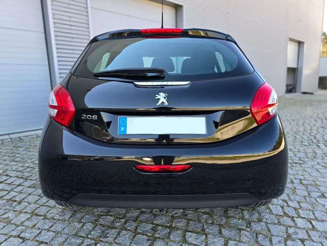 peugeot-208-2012-diesel-1398cc