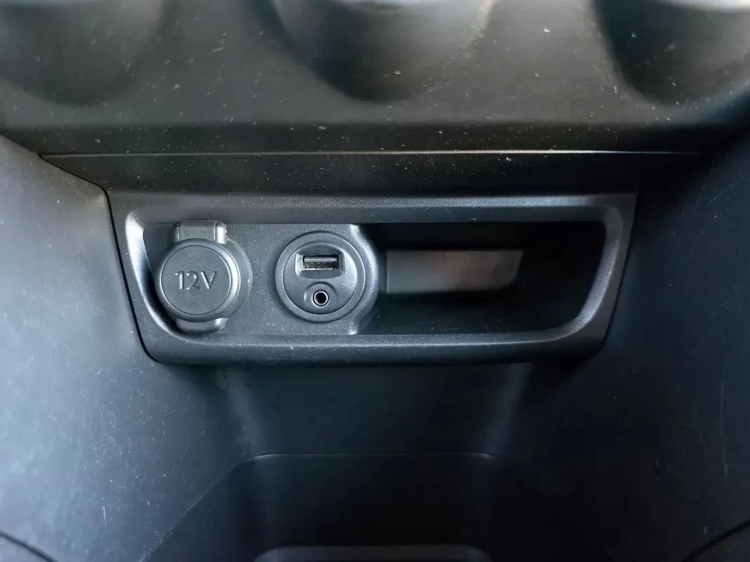 peugeot-208-2012-diesel-1398cc