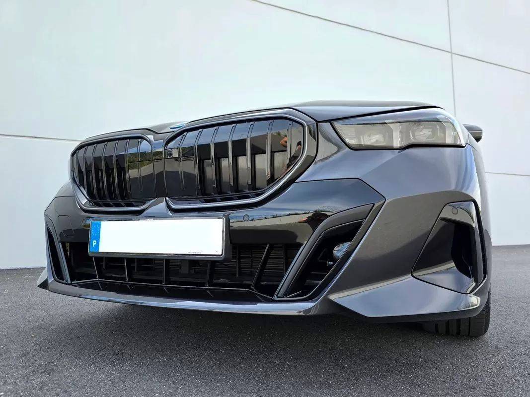 bmw-serie-5-2024-hibrido-1998cc