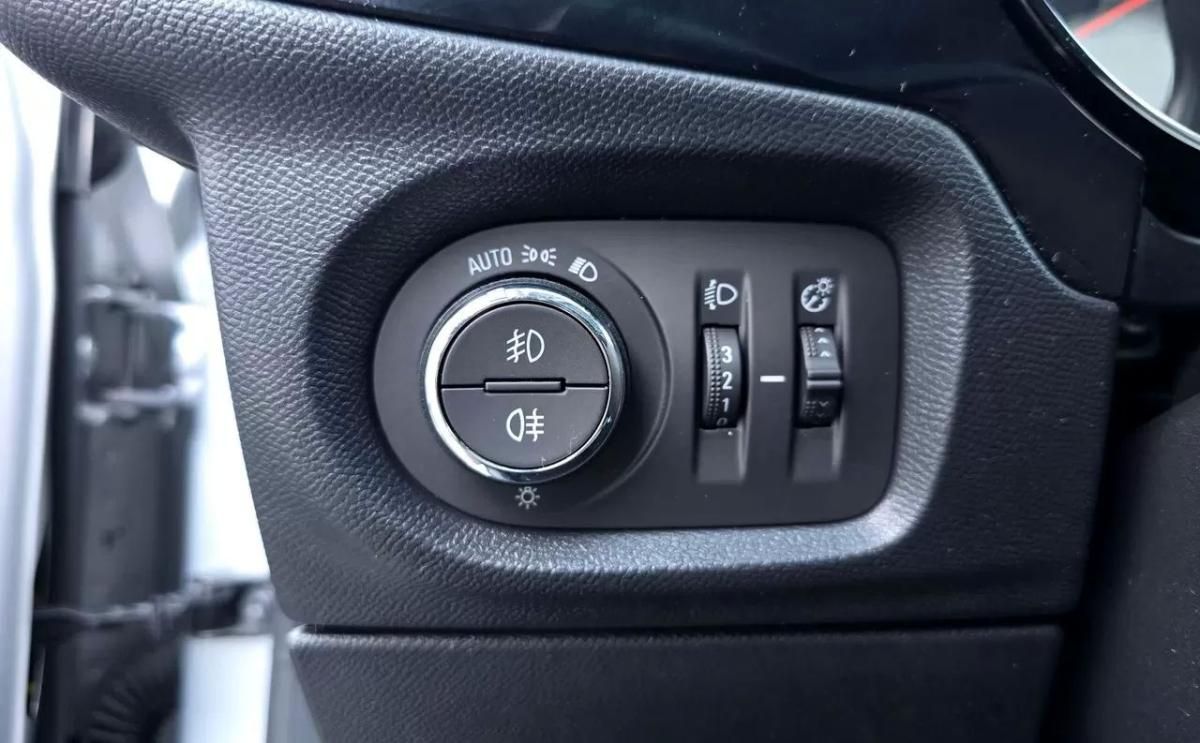 opel-corsa-2024-gasolina-1199cc
