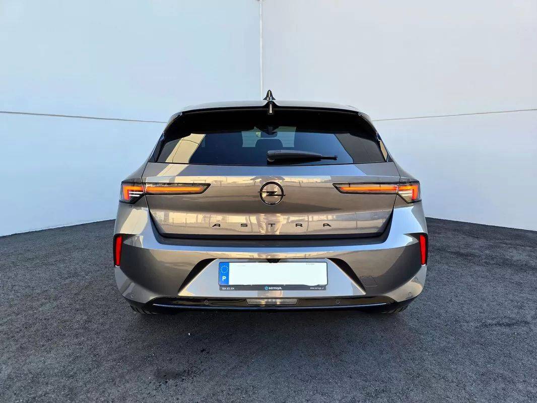 opel-astra-2023-gasolina-1199cc