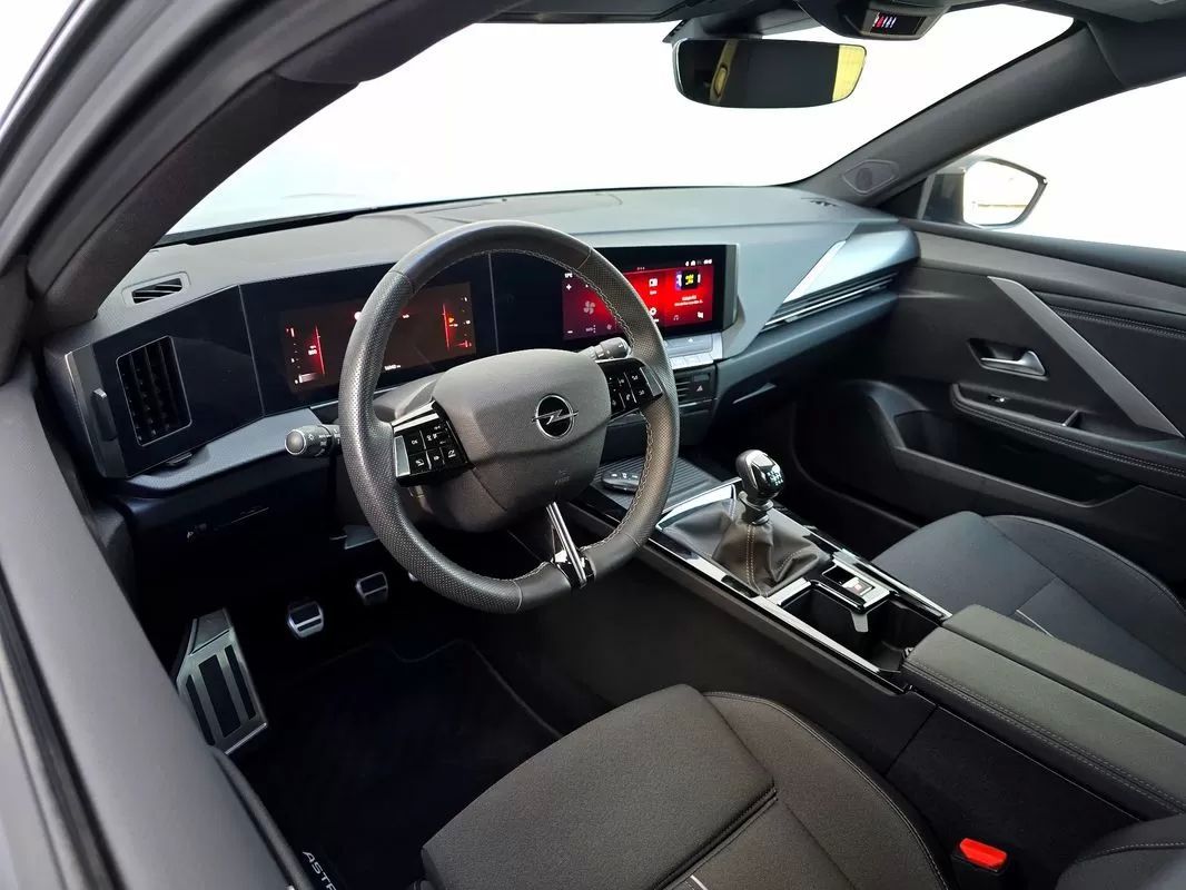 opel-astra-2023-gasolina-1199cc