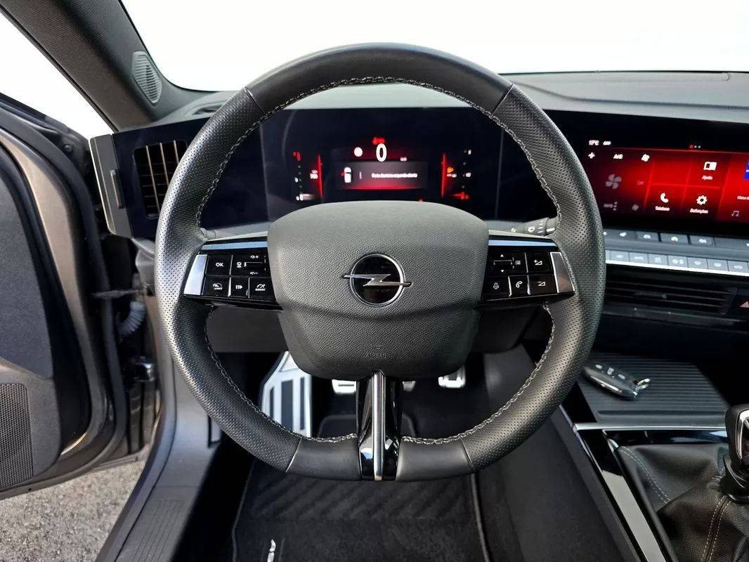 opel-astra-2023-gasolina-1199cc