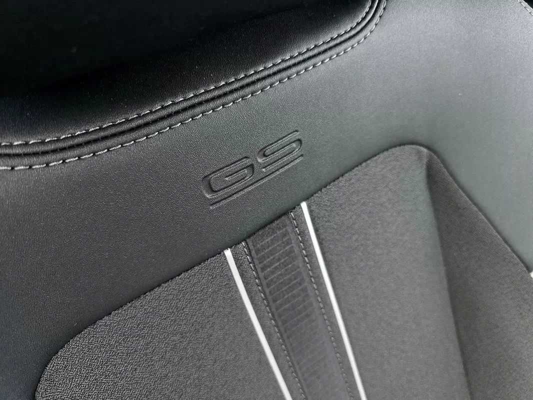 opel-astra-2023-gasolina-1199cc