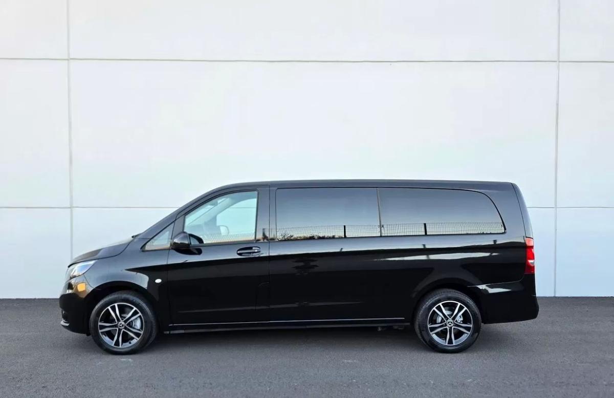 mercedes-benz-vito-2024-diesel-1950cc