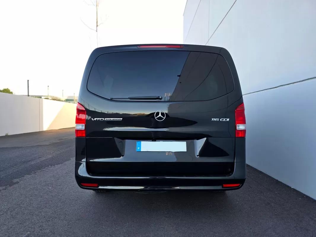 mercedes-benz-vito-2024-diesel-1950cc