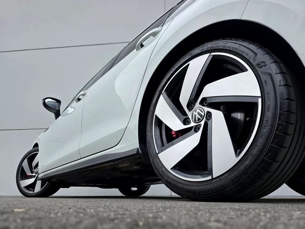 volkswagen-golf-2021-gasolina-1984cc