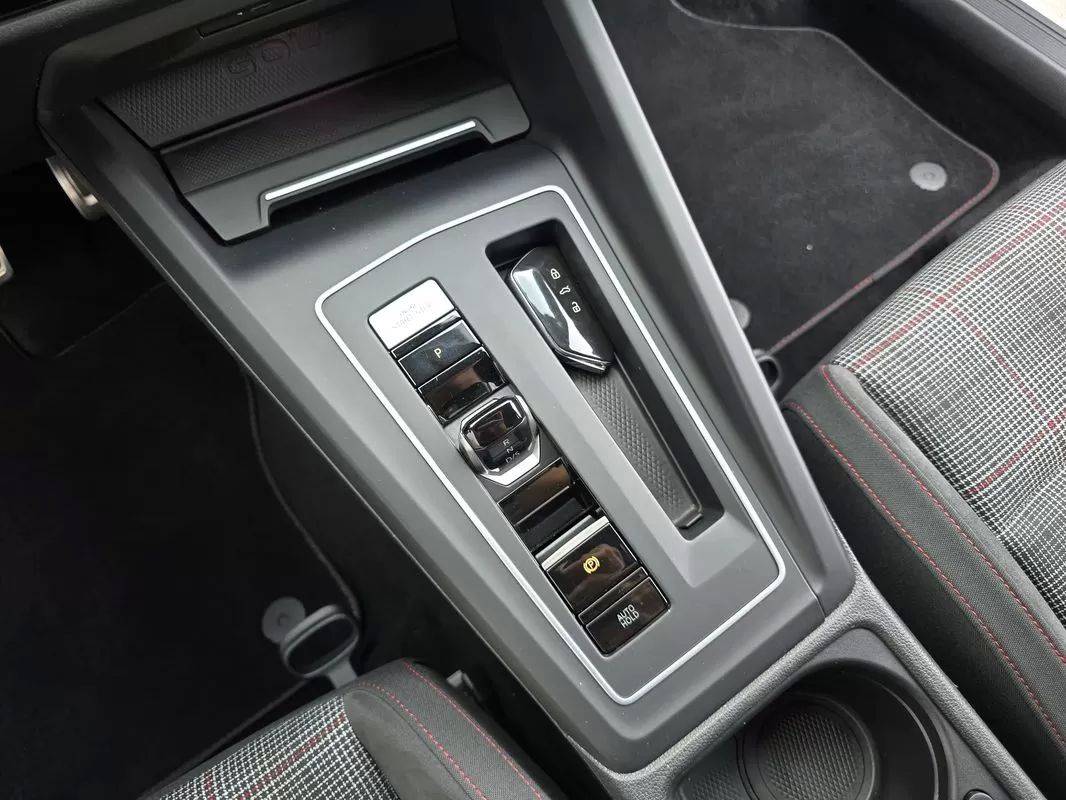 volkswagen-golf-2021-gasolina-1984cc
