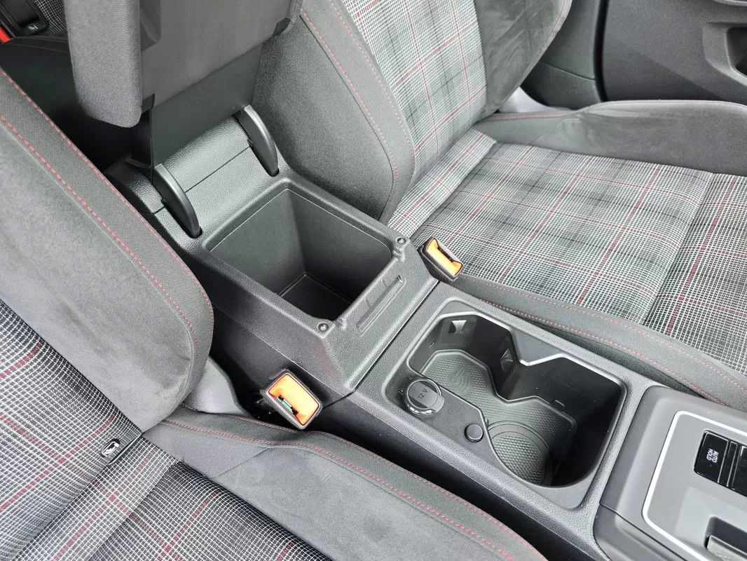 volkswagen-golf-2021-gasolina-1984cc