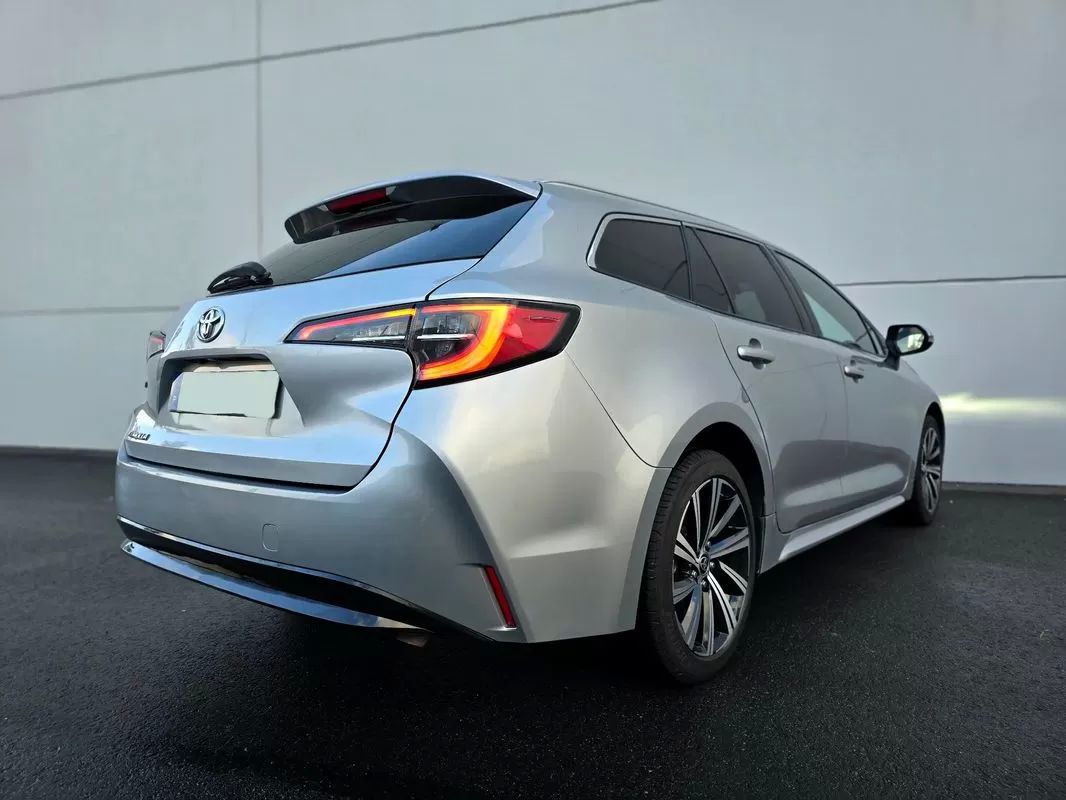 toyota-corolla-sw-2022-gasolina-1197cc