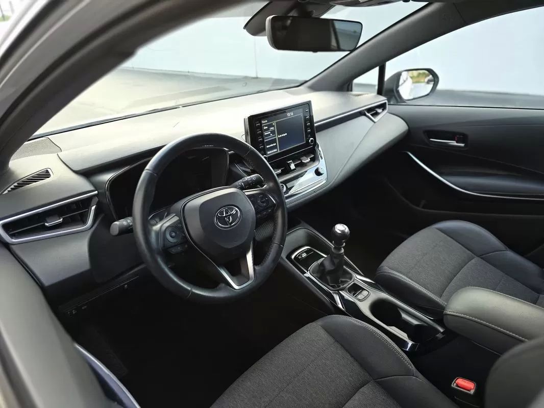 toyota-corolla-sw-2022-gasolina-1197cc