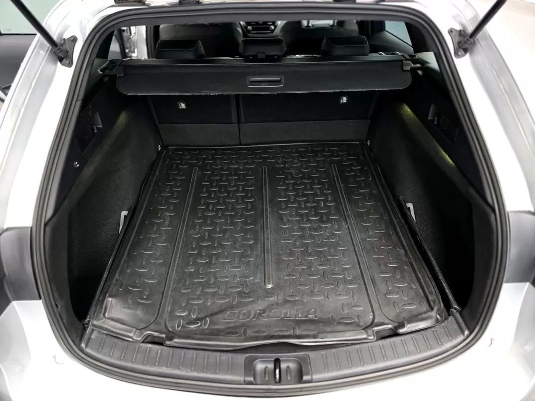 toyota-corolla-sw-2022-gasolina-1197cc