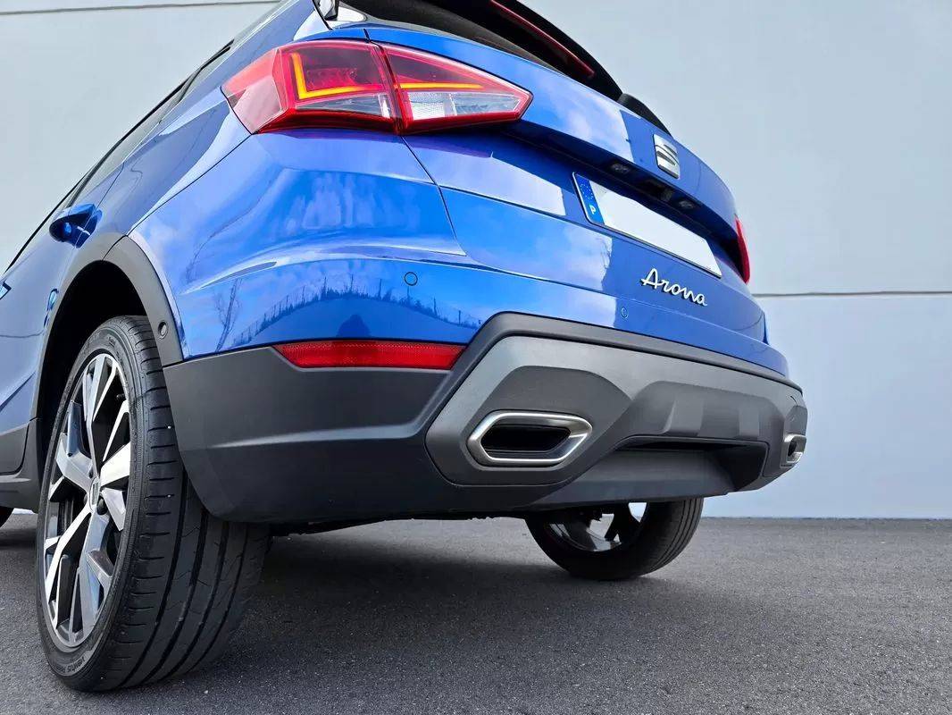 seat-arona-2023-gasolina-999cc