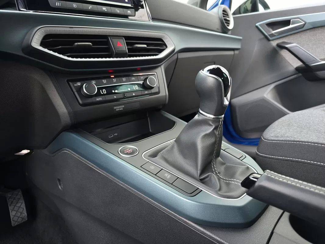 seat-arona-2023-gasolina-999cc