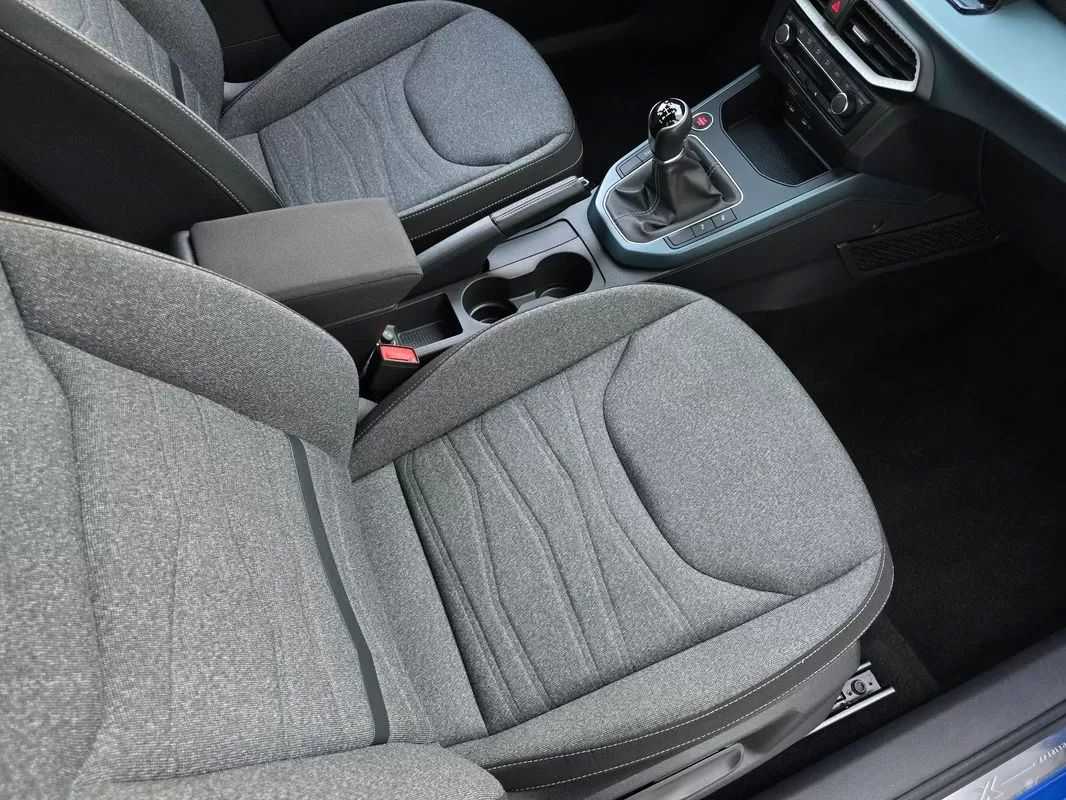 seat-arona-2023-gasolina-999cc