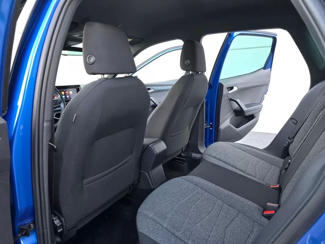 seat-arona-2023-gasolina-999cc
