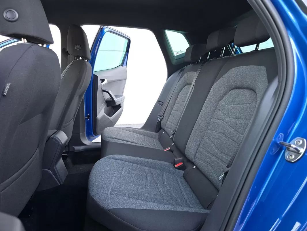 seat-arona-2023-gasolina-999cc