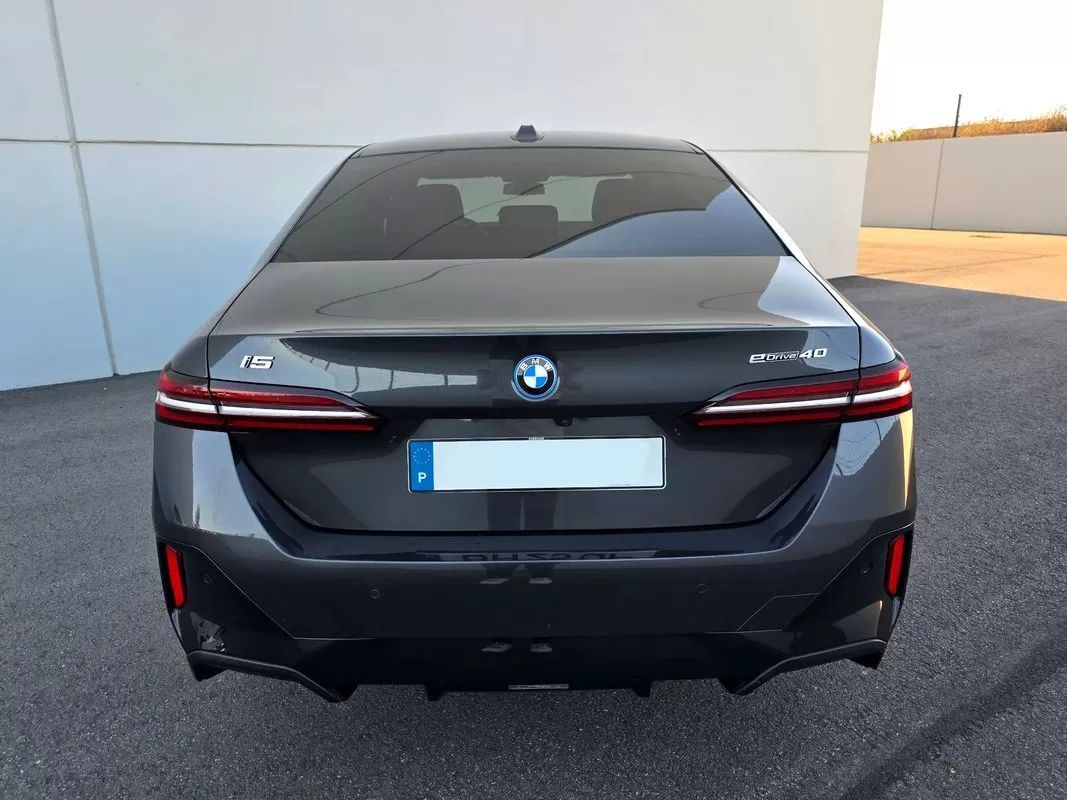 bmw-serie-i-2024-eletrico-0cc