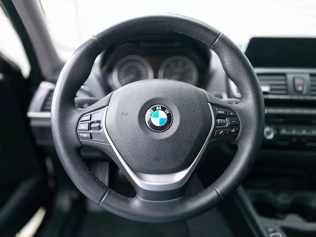 bmw-serie-1-2017-diesel-1496cc