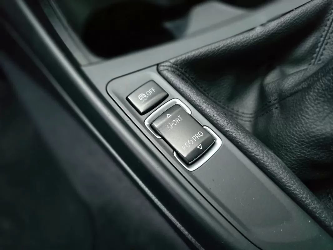 bmw-serie-1-2017-diesel-1496cc