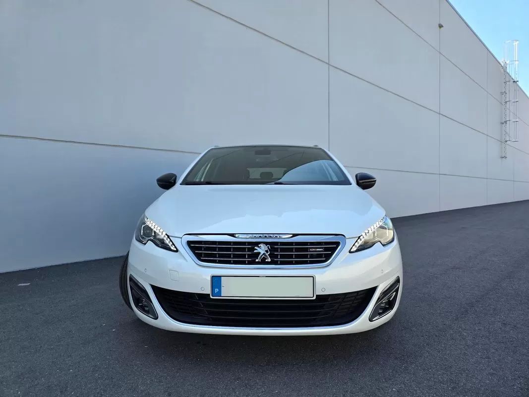 peugeot-308-sw-2017-diesel-1560cc