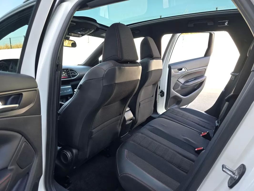 peugeot-308-sw-2017-diesel-1560cc