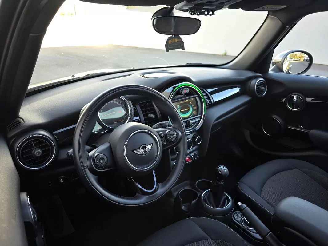 mini-hatch-2017-gasolina-1198cc