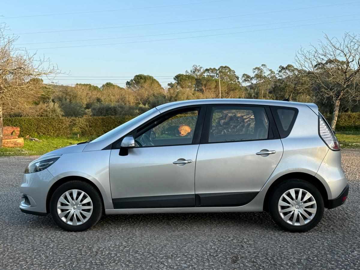 renault-scenic-1-5-dci-2013-diesel-1461cc