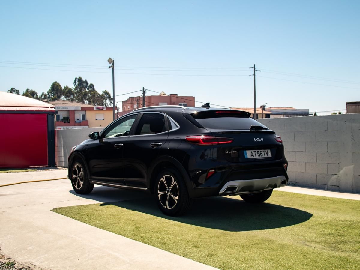 kia-xceed-2022-hibrido-a-gasolina-1580cc