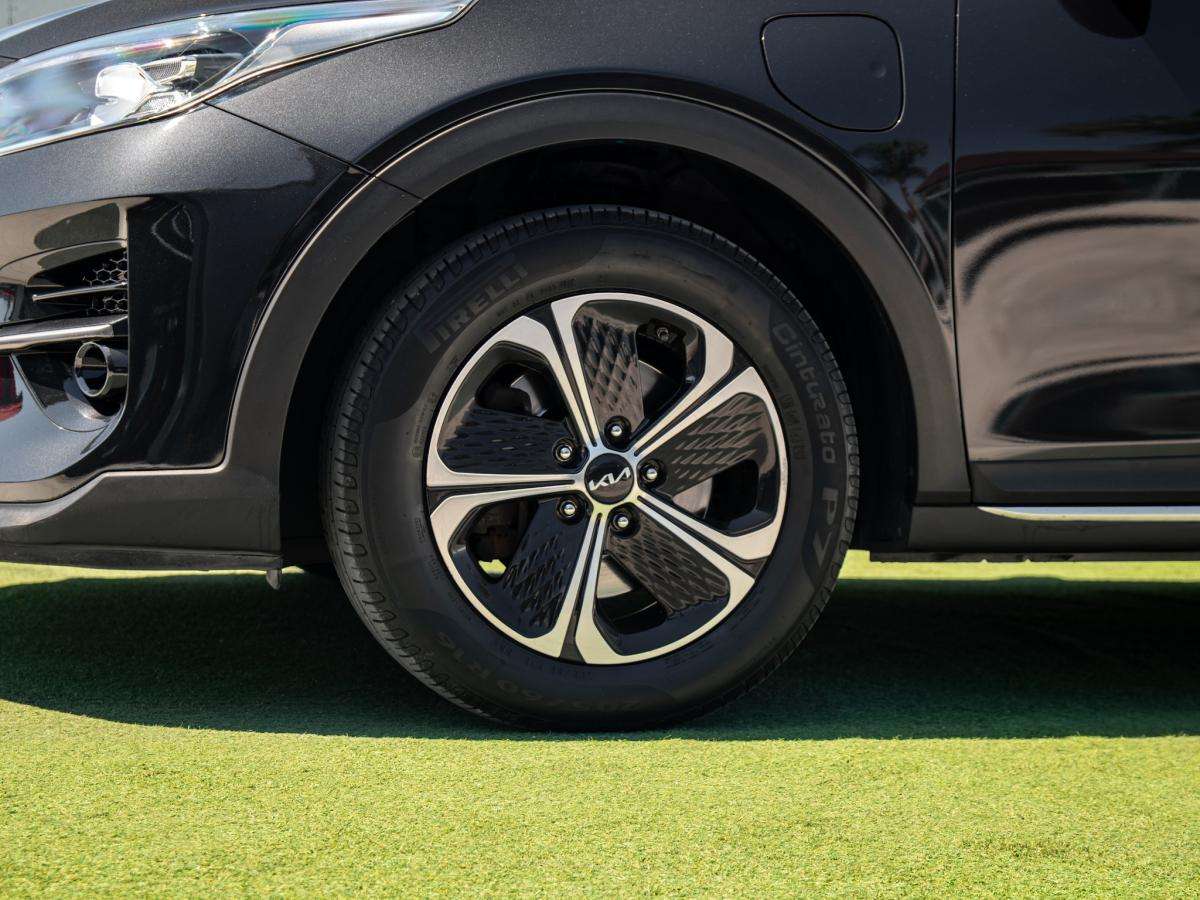 kia-xceed-2022-hibrido-a-gasolina-1580cc