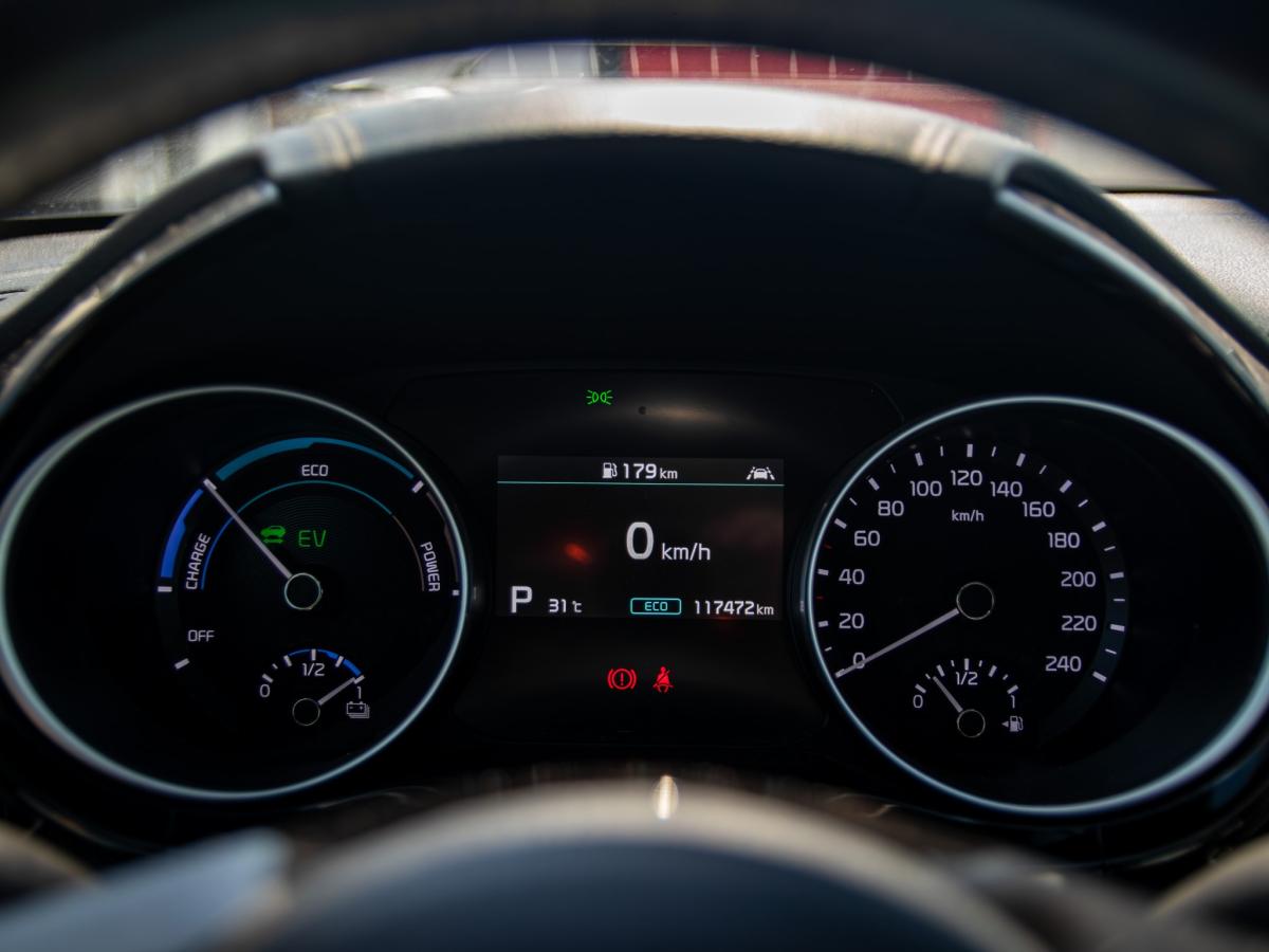 kia-xceed-2022-hibrido-a-gasolina-1580cc