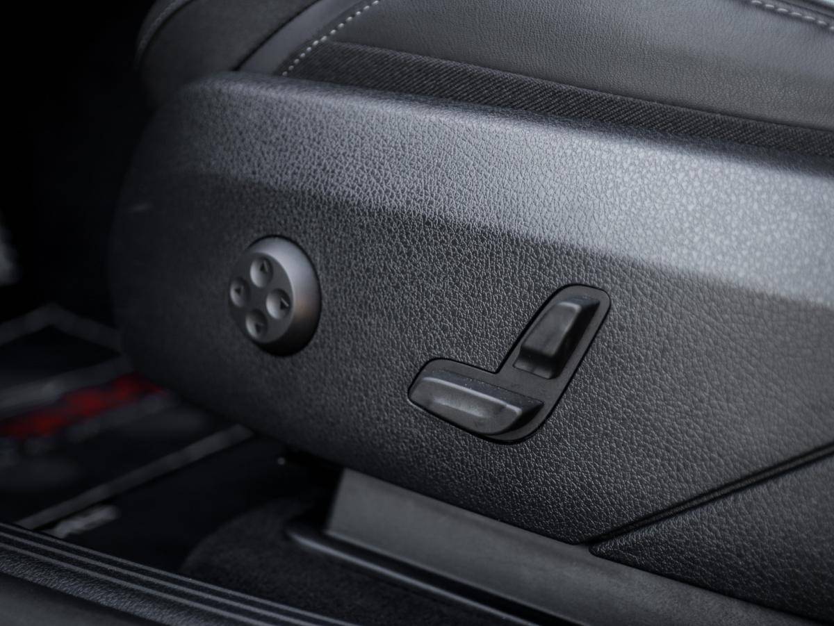 mercedes-benz-glc-2024-hibrido-a-diesel-1993cc