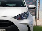 toyota-yaris-2024-hibrido-a-gasolina-1490cc