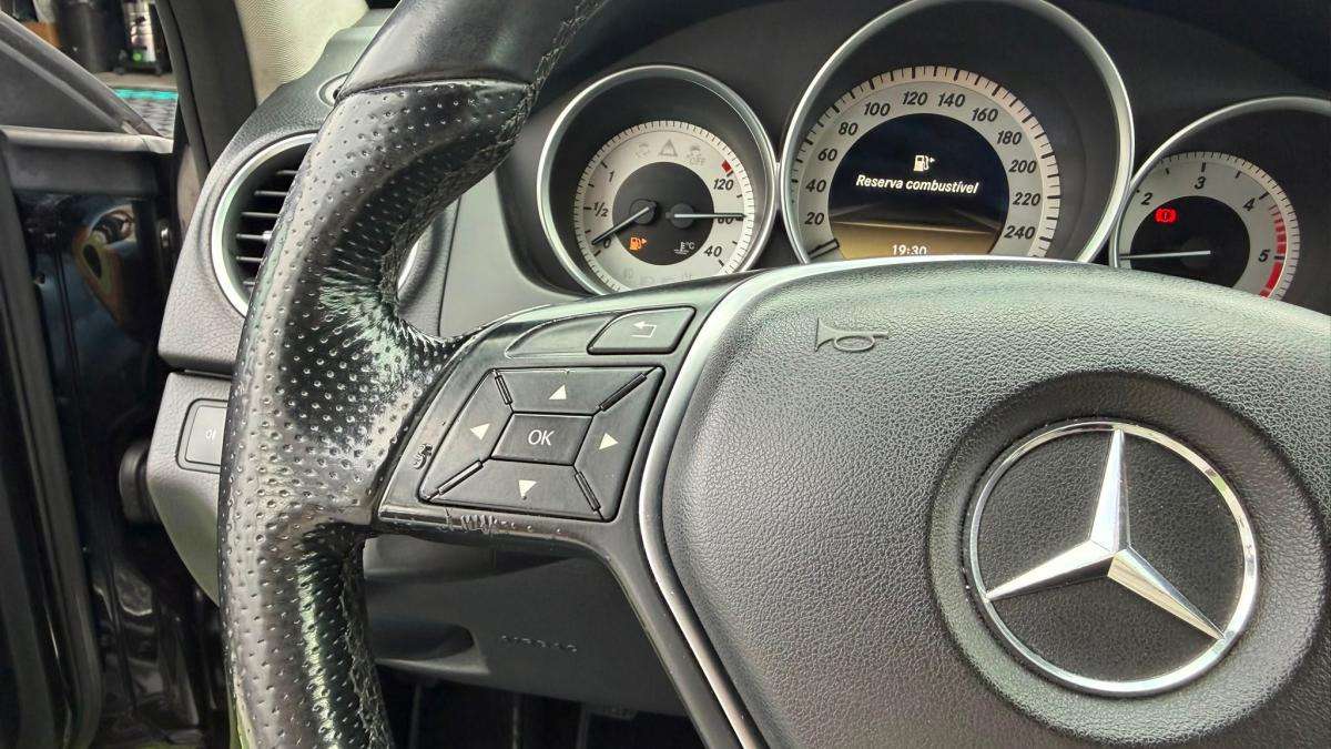 mercedes-benz-classe-c-2012-diesel-2143cc
