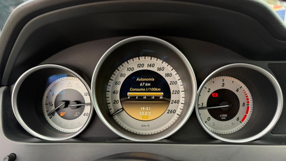 mercedes-benz-classe-c-2012-diesel-2143cc